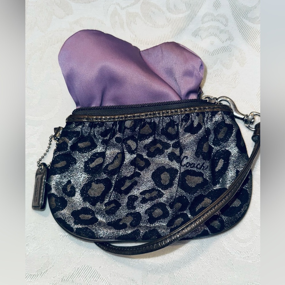 Coach Signature Ocelot Print Lurex Wristlet – Black & Grey (EUC) - Picture 6 of 7